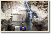 Heilongtan Valley Hiking Day Trip